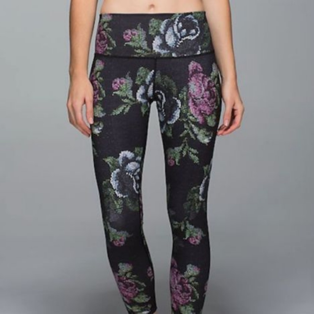 *RARE* Lululemom Wunder Under Garden Party Size 4